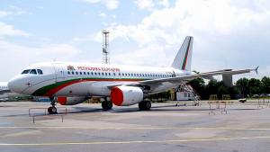 Airbus самолет