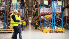 склад работници