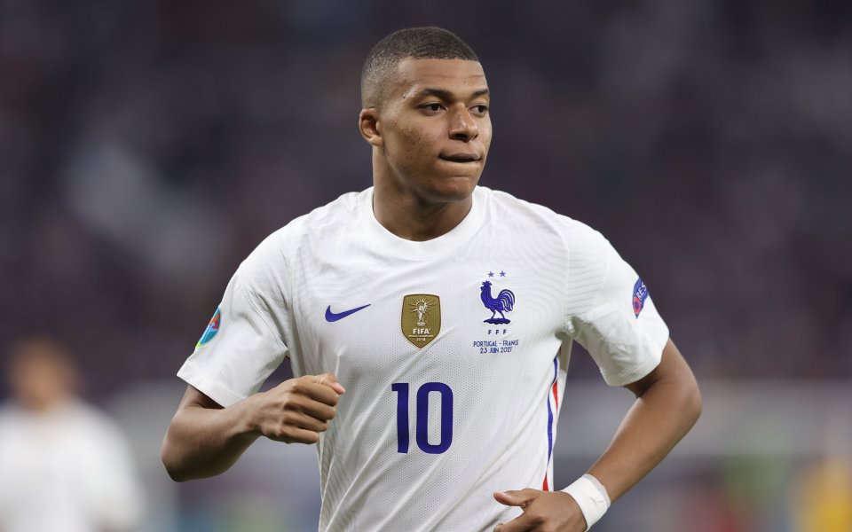 Отборът на Ливърпул е отправил запитване за суперзвездата на Пари