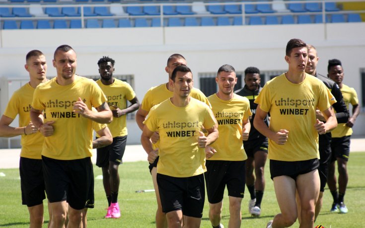 Ботев се готви здраво за контролата със Зоря