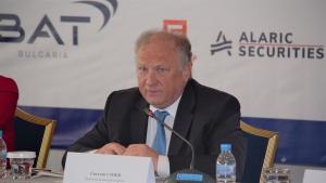 Светлан Стоев