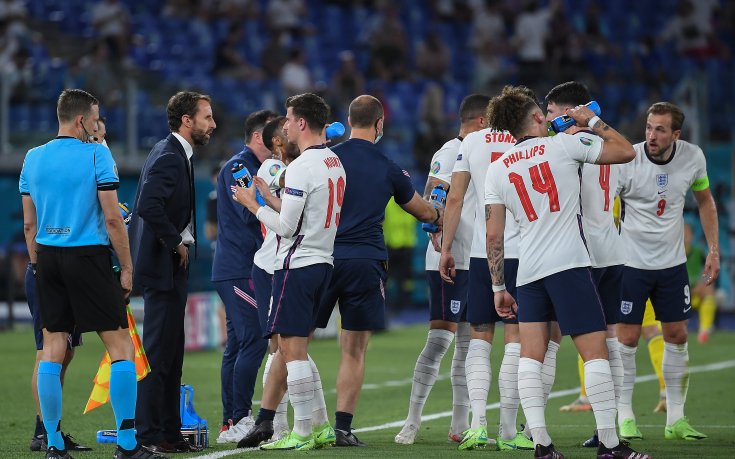 Еуфория обзе Англия: На финала сме!