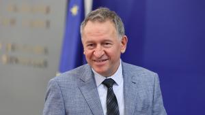 Стойчо Кацаров тристранка министри