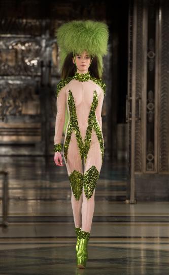 Представяне на колекцията есен/зима 2013 на дизайнерката Pam Hogg по време на Седмицата на модата в Лондон