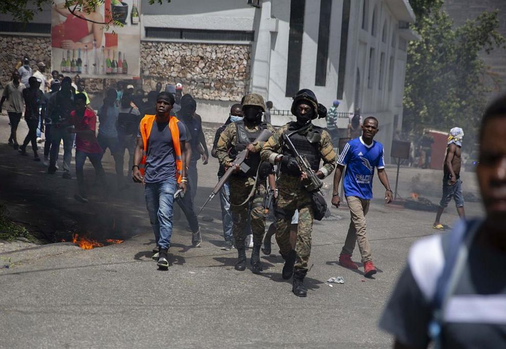 Страхът, насилието и анархията се разпространяват все повече в Хаити,