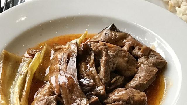 Традиционното иранско ястие, което ще ви изненада с вкуса и аромата си (ВИДЕО)