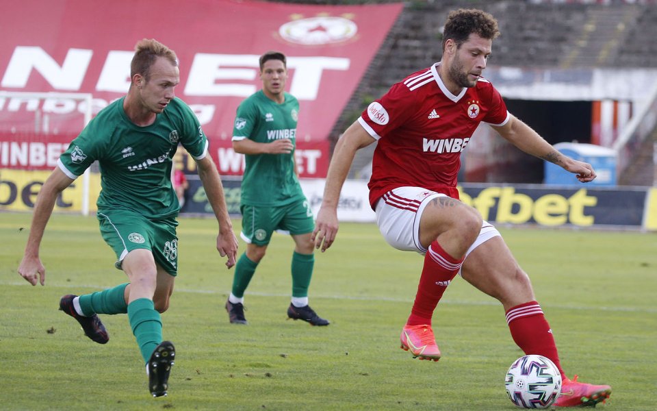 Крилото на ЦСКА Янис Вилдсхут е чужденецът в efbet лига,