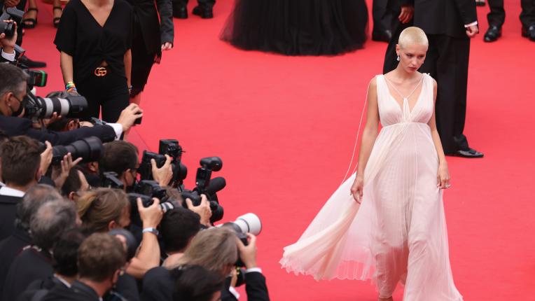  Дъщерята на Джъд Лоу - Айрис Лоу, в Кан 