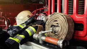 Служители на Районната дирекция Пожарна безопасност и защита на населението