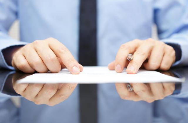 В началото на всяка година гражданите и компании в България