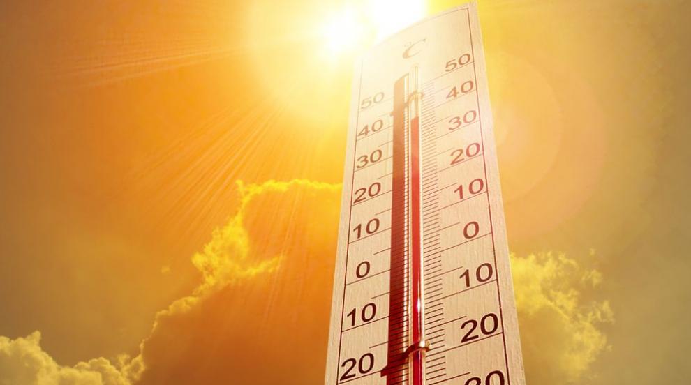 Нов температурен рекорд: Живакът в термометрите удари 31° на места у нас