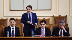 Асен Василев в парламента