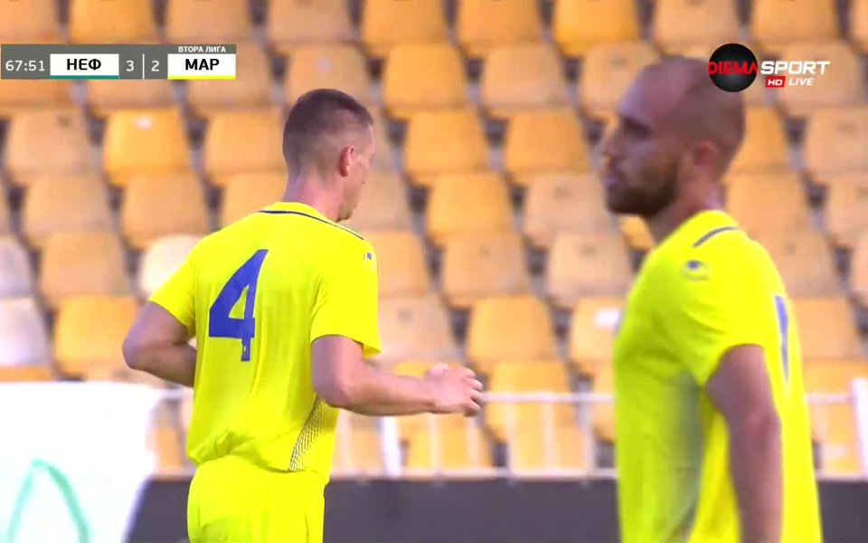 Само 8 минути по-късно Марица отново завърза интригата, след като