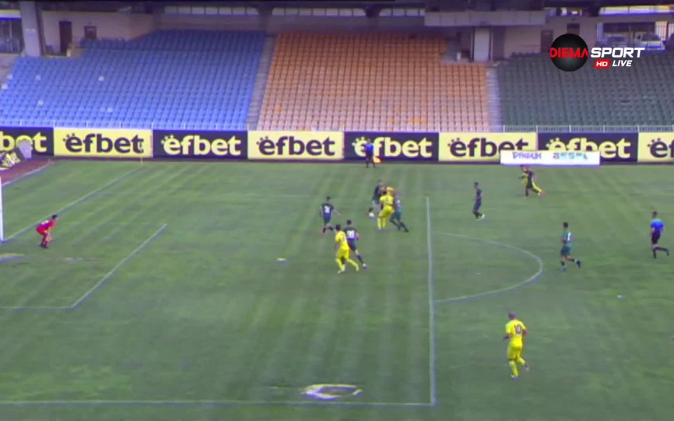 Наставникът на Марица, Николай Димитров смята, че дузпата, след която