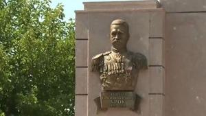 паметник генерал Николай Брок