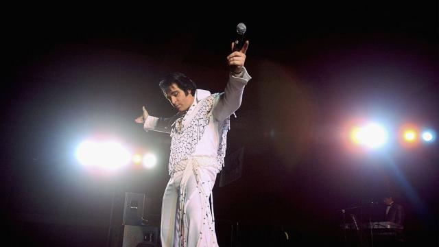 „Елвис” върна краля на рока в сърцата на киноманите