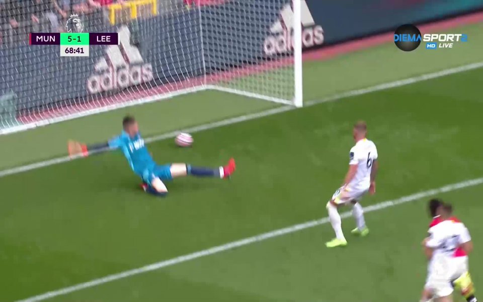 Фред също се включи в головата фиеста срещу Лийдс