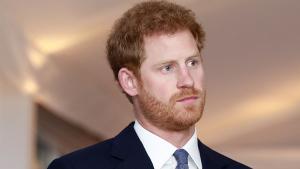 Британският принц Хари съди Асошиейтед нюзпейпърс за клевета заради статия