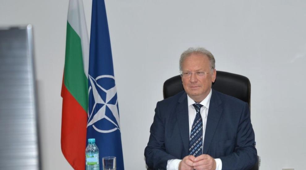 Назначиха Светлан Стоев за посланик на България в Швейцария