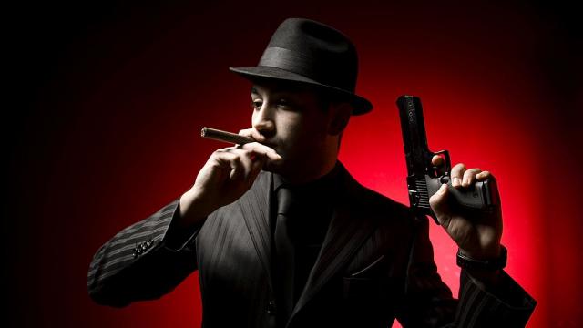 Любимият пистолет на Ал Капоне - на търг