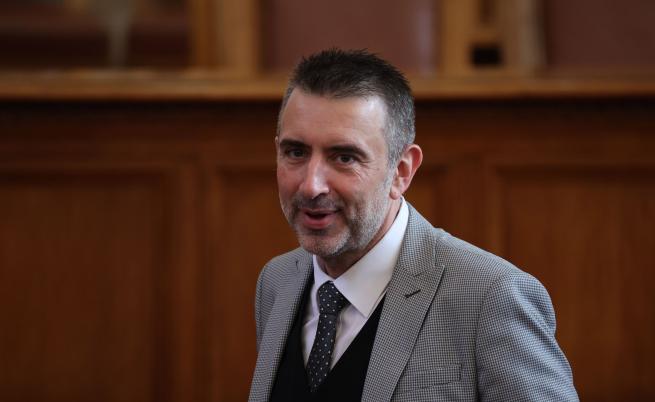 Ивайло Вълчев се регистрира като кандидат за кмет на София