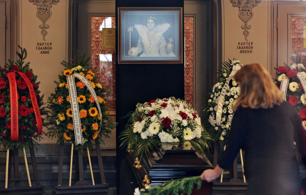 Близки и приятели се простиха с актрисата Виолета Бахчеванова
