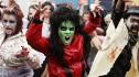 Емблематичното червено яке на Майкъл Джексън от „Thriller“ отива на търг в Абу Даби
