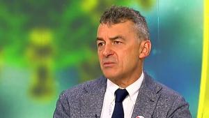 Професор Иво Петров
