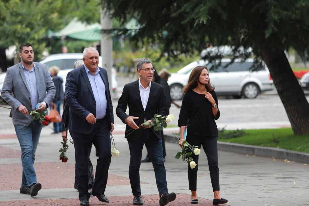 Близки и приятели си взеха последно сбогом с Борислав Дионисиев, който почина на 6 септември 