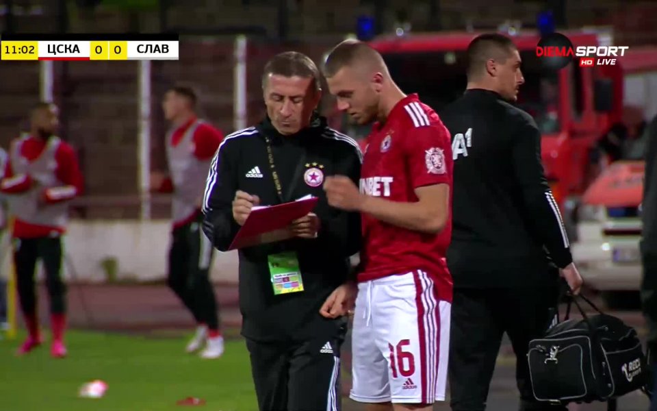 Главоболия за Стойчо Младенов - Жеферсон се контузи