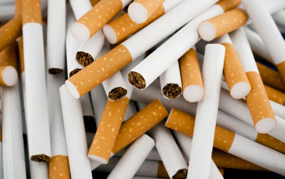 Митническите служители задържаха близо 44 000 къса контрабандни цигари при