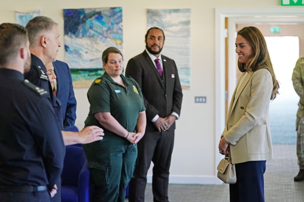 Херцогинята на Кеймбридж се срещна с хората, участващи в евакуацията на цивилни от Афганистан в Обединеното кралство