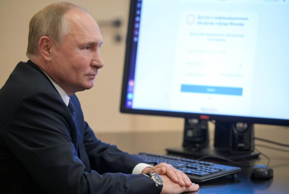 Руският президент Владимир Путин нареди на правителството да разгледа проект