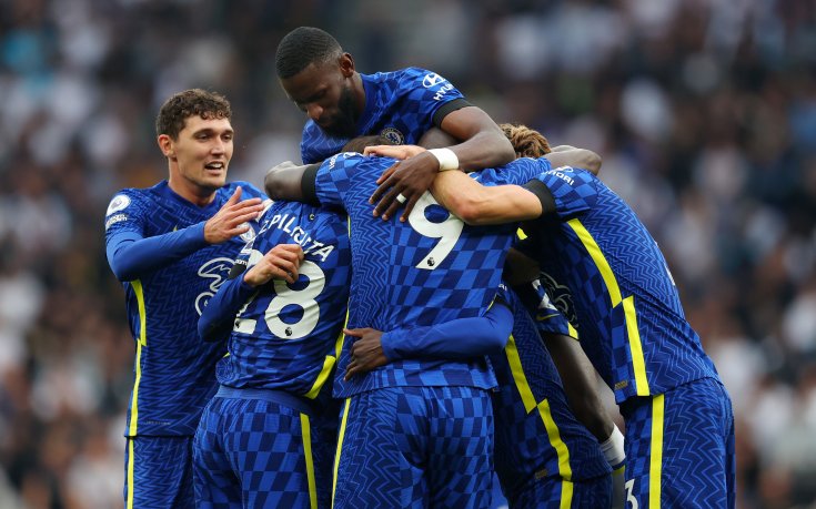 Челси не отпуска газта, мина и през Тотнъм