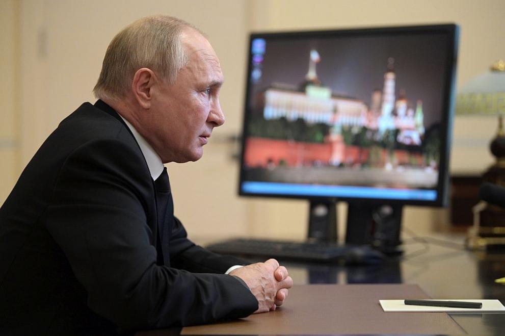 Руският президент Владимир Путин започна обръщението към сънародниците си, отбелязвайки,