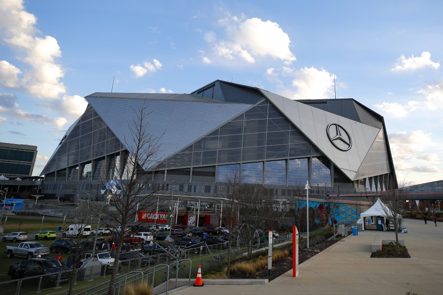 Mercedes Benz Stadium стадиони1