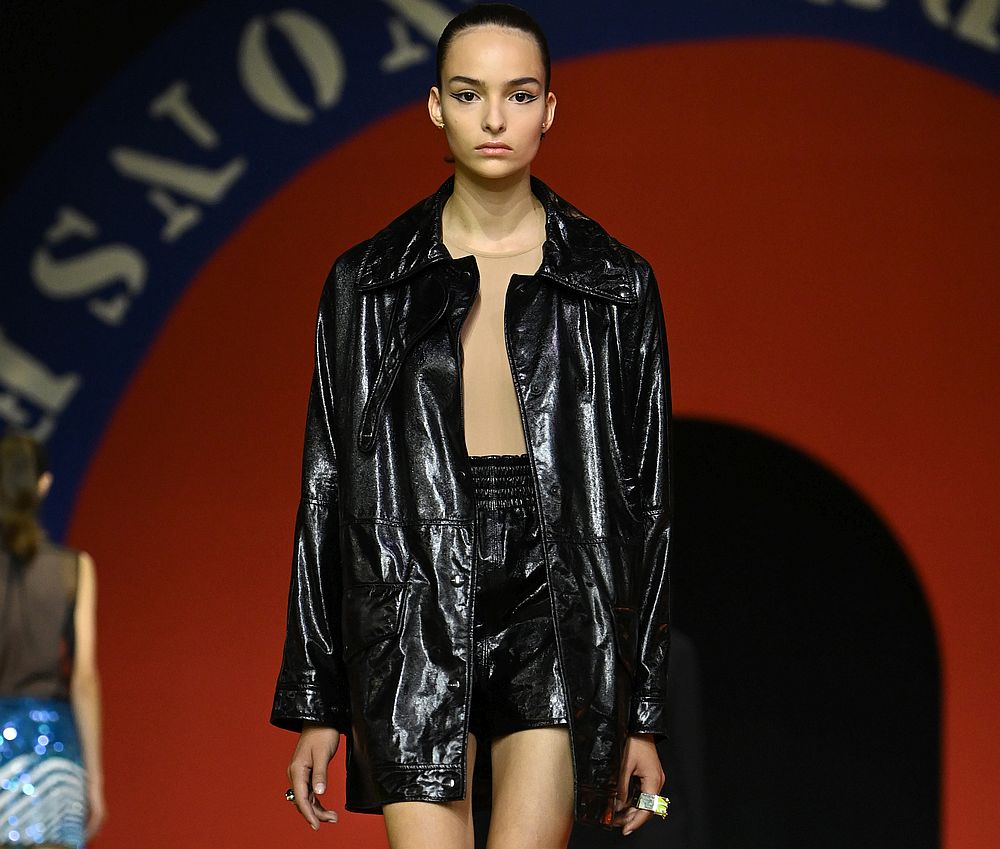 Дефилето на модна къща Dior