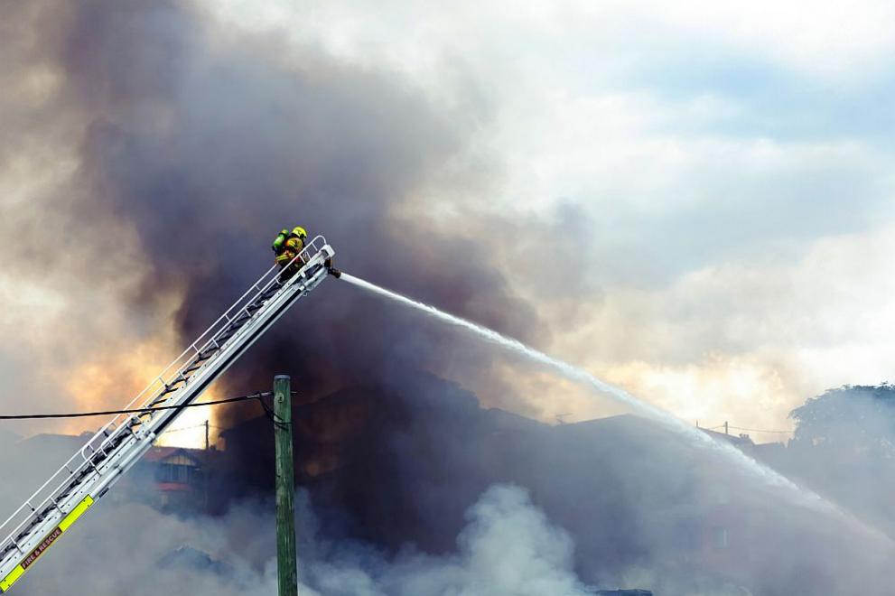 Къща в село Цани Гинчево изгоря при пожар, който се