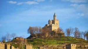 Крепостта Царевец ще е отворена за туристи на 1 януари