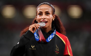 Олимпийската сребърна медалистка от Токио 2020 в бягането на 10