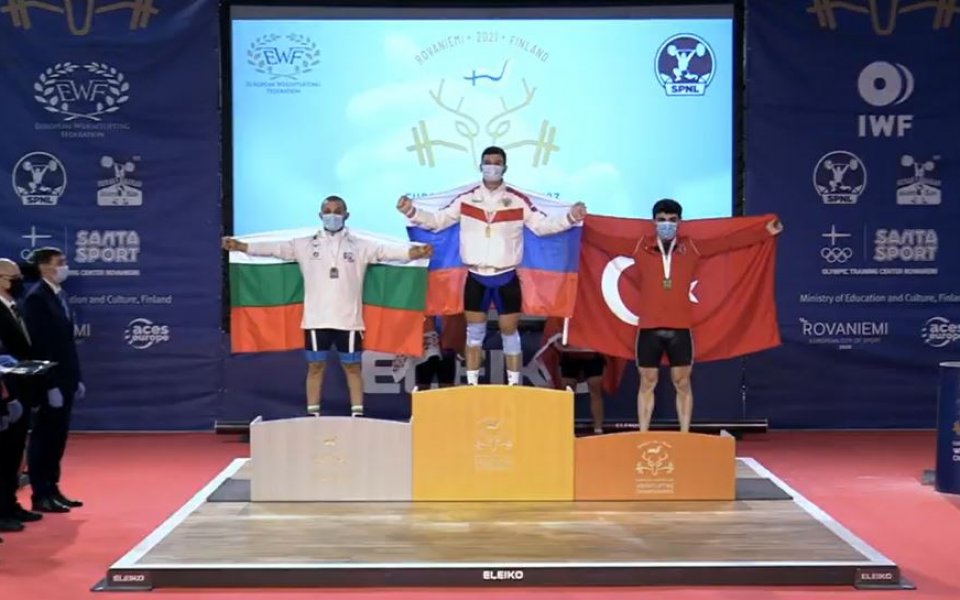 България с 11 медала от европейското по щанги за младежи