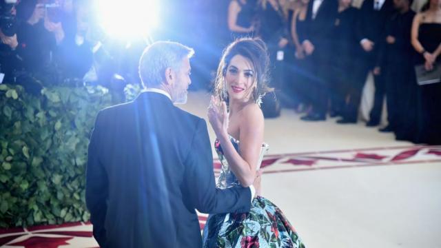 Любов като в приказка: Джордж и Амал Клуни (СНИМКИ)