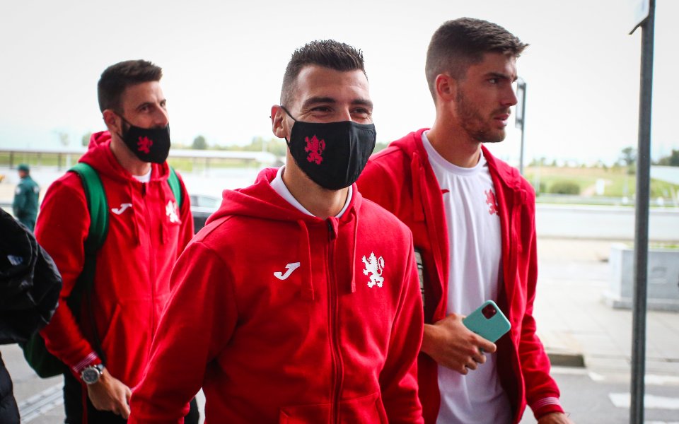 Българският футболен съюз е постигнал договорка за две контроли в