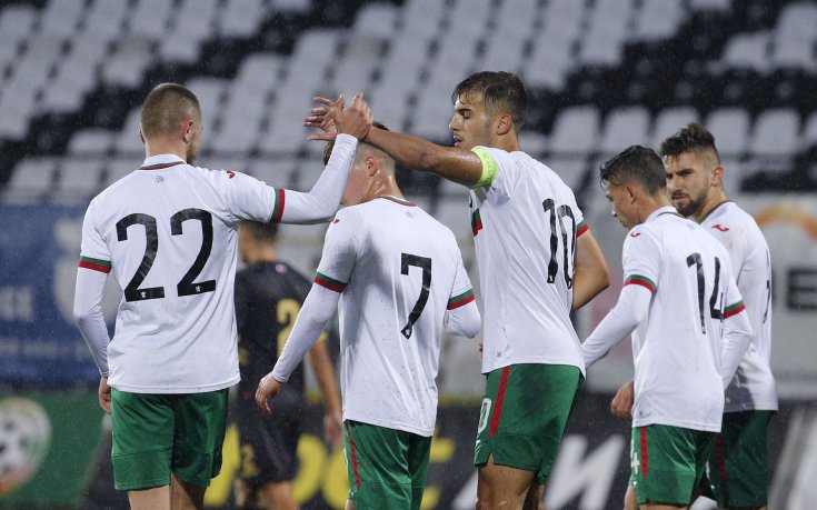 България потопи Гибралтар в дъждовна София с пет гола