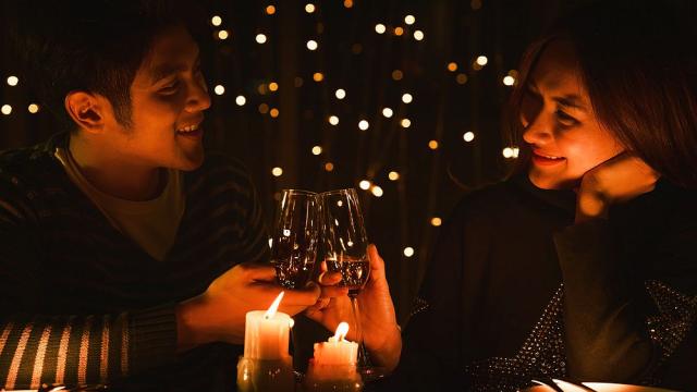 Експерт: Горенето на ароматизирани свещи „увеличава риска от здравословни проблеми“