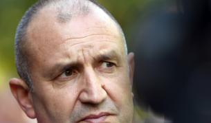 <p>Радев: Затворим ли сега с локдаун, след няколко месеца ще има нов</p>