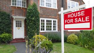 Въпреки че цените на жилищата в Обединеното кралство са най високи