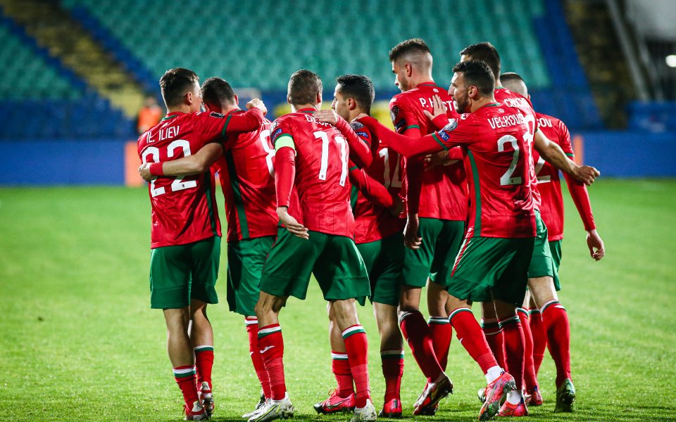 Националният отбор на България по футбол запази 71-во място в