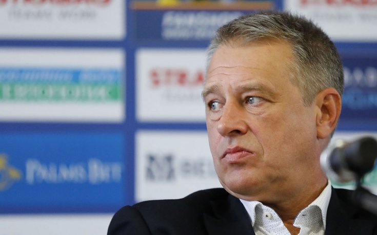 Новият шеф на Левски: Лицензът ни виси постоянно, няма да ви лъжа