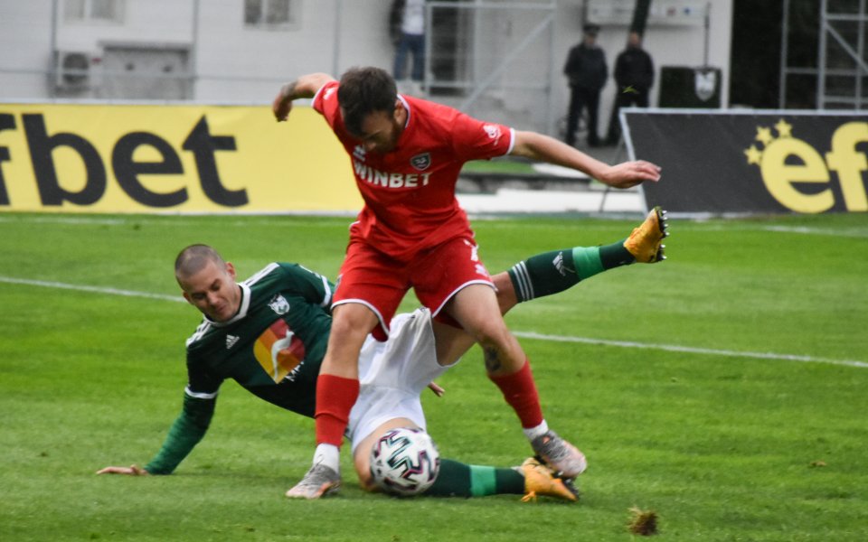 Отборите на Ботев Враца и Пирин Благоевград се изправят един